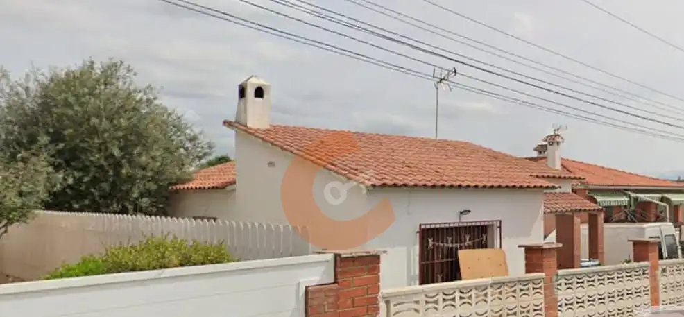 Casa amb jardí en venda a Santa Oliva, imagen 3