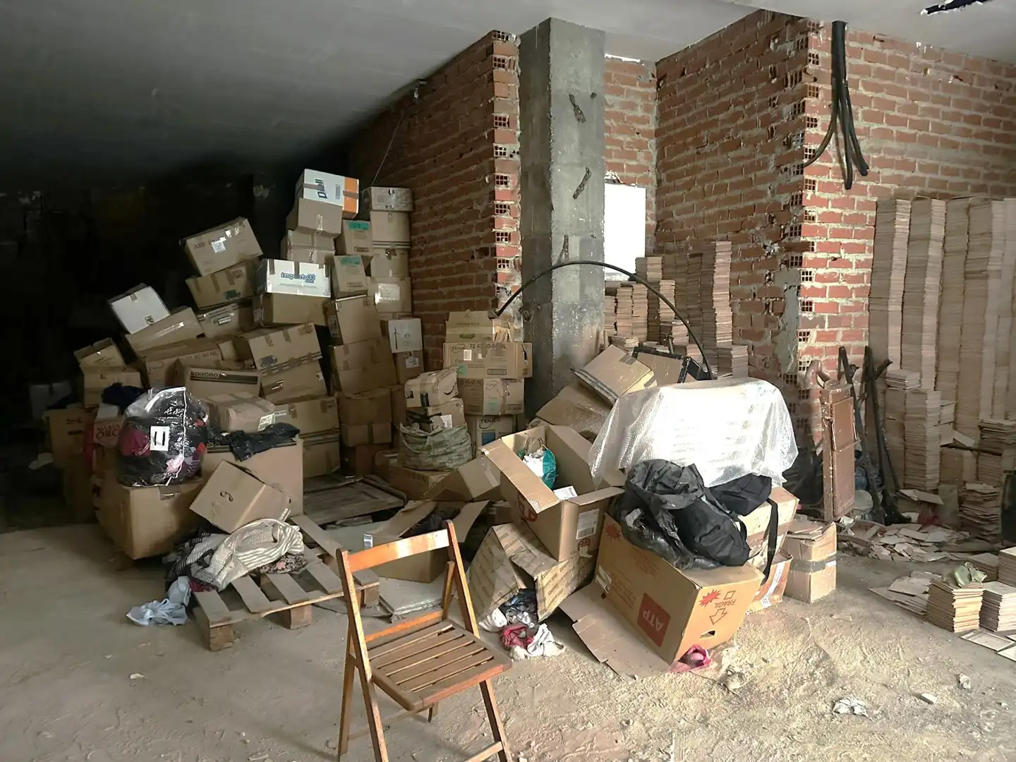 Business premises for sale in Calle Ampurdán, imagen 7
