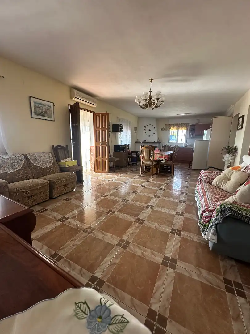 Casa rustica con giardino in vendita a Iznate, imagen 2