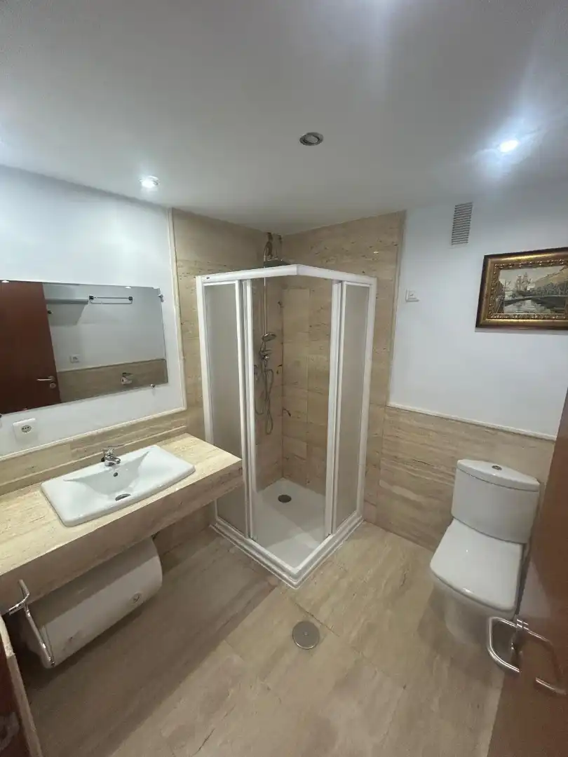 Bathroom of Apartments for sale in Alhaurín de la Torre  with Air Conditioner, Terrace and Furnished