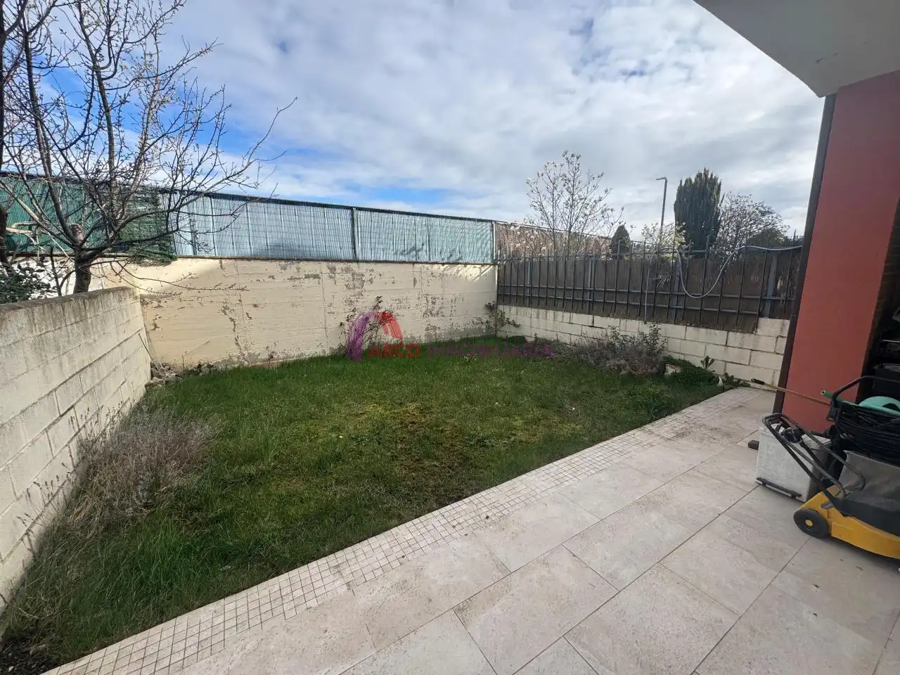 Jardín de Casa o chalet en venta en Alfoz de Quintanadueñas con Calefacción, Jardín privado y Amueblado