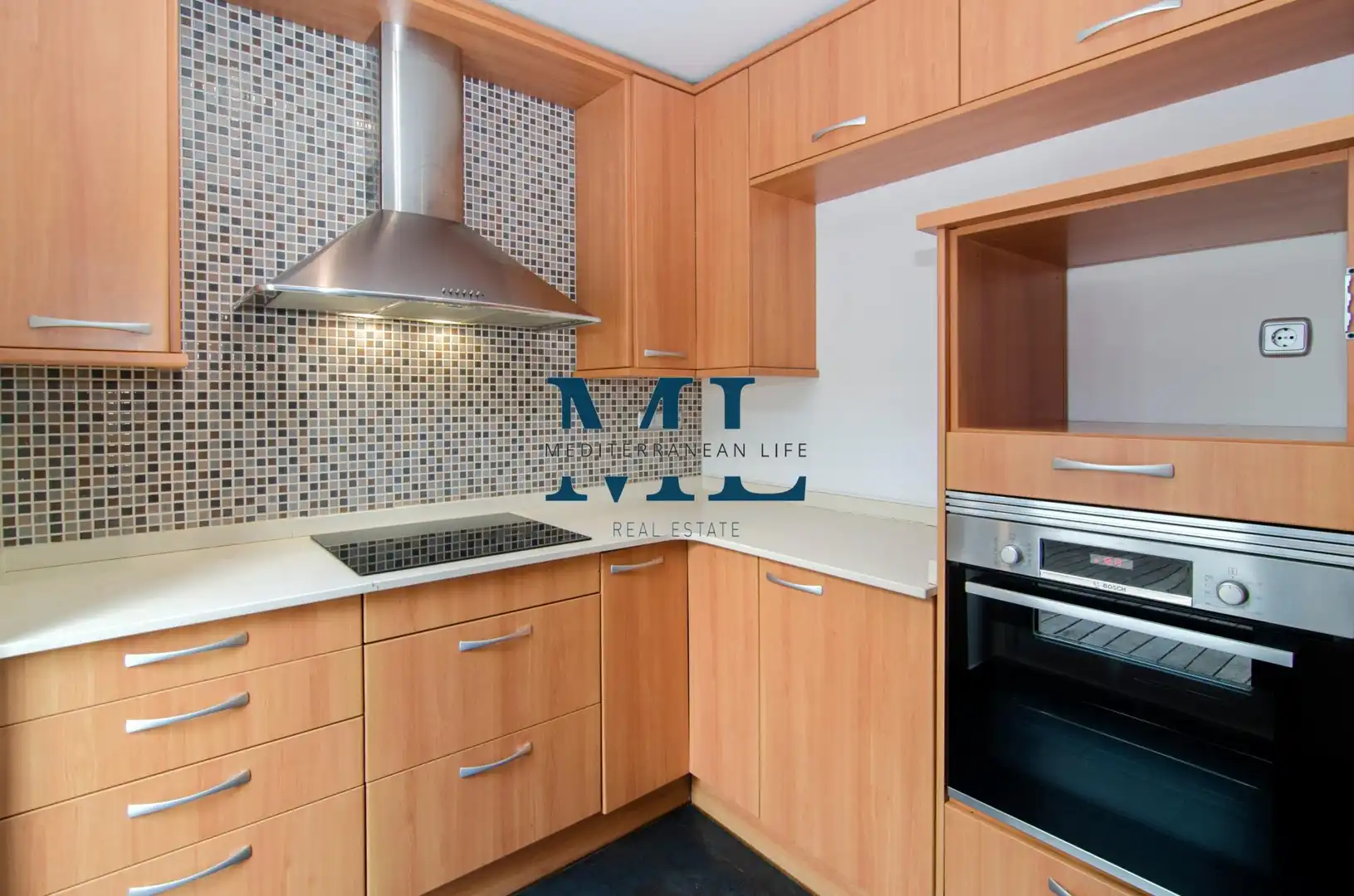 Cocina de Dúplex en venta en Sant Pere de Ribes con Calefacción, Jardín privado y Piscina