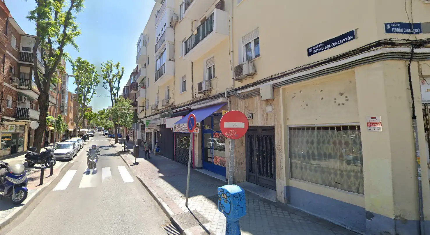 Vista exterior de Casa o xalet en venda en Madrid