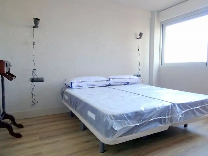 Habitación de Piso de alquiler en Palamós con Aire acondicionado, Calefacción y Parquet