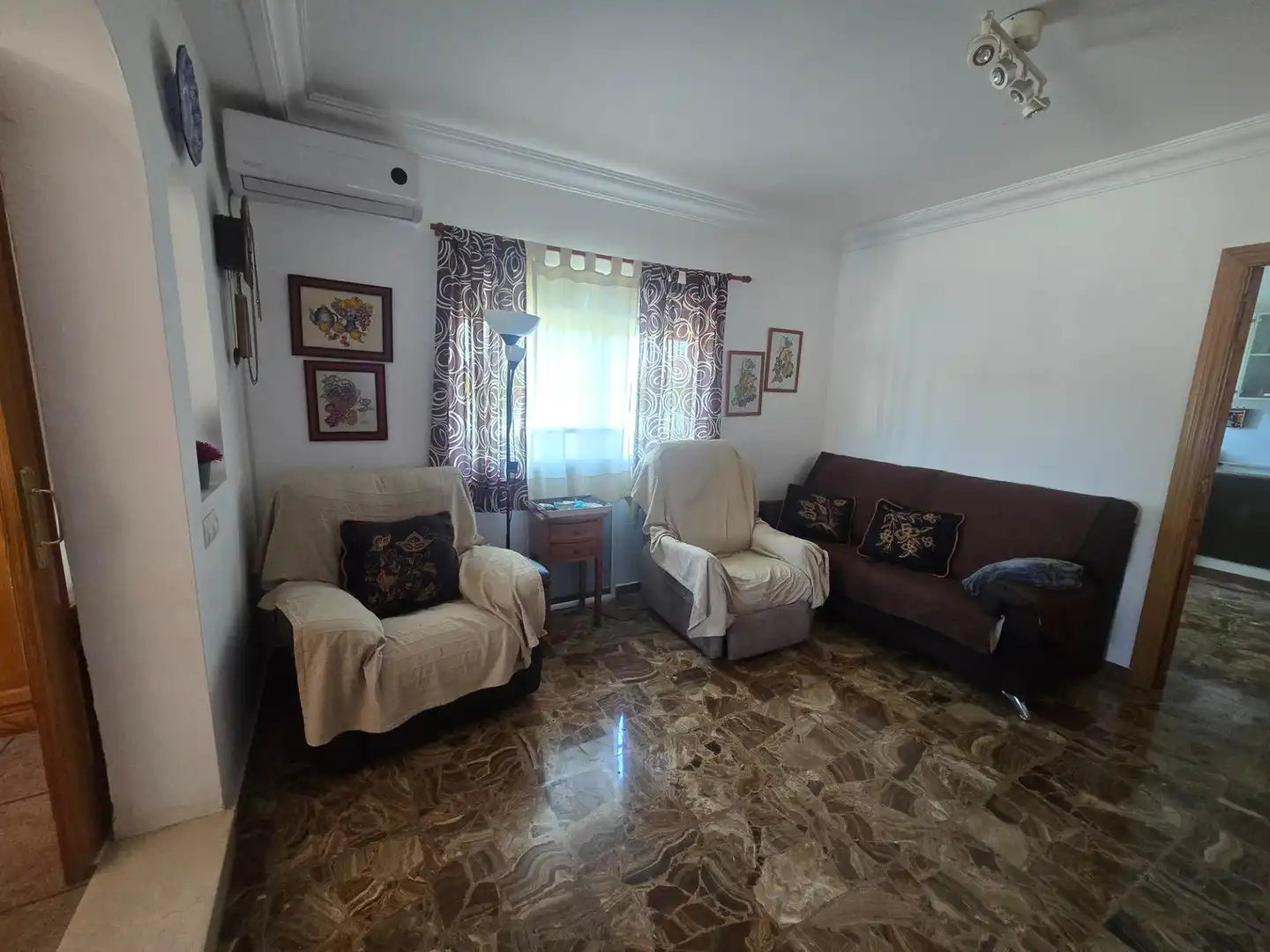 Living room of Houses for sale in Llucmajor  with Air Conditioner, Private garden and Storage room