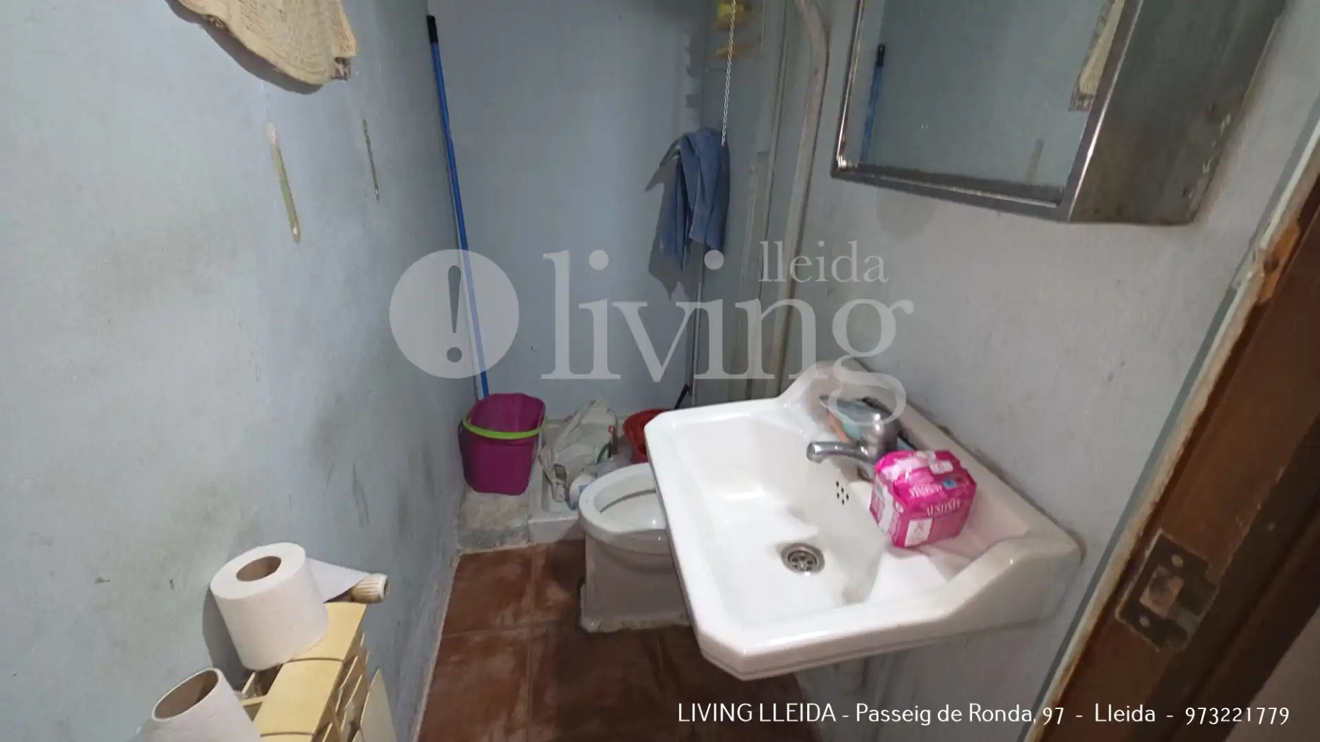 Baño de Casa adosada en venta en Albatàrrec con Calefacción, Terraza y Trastero