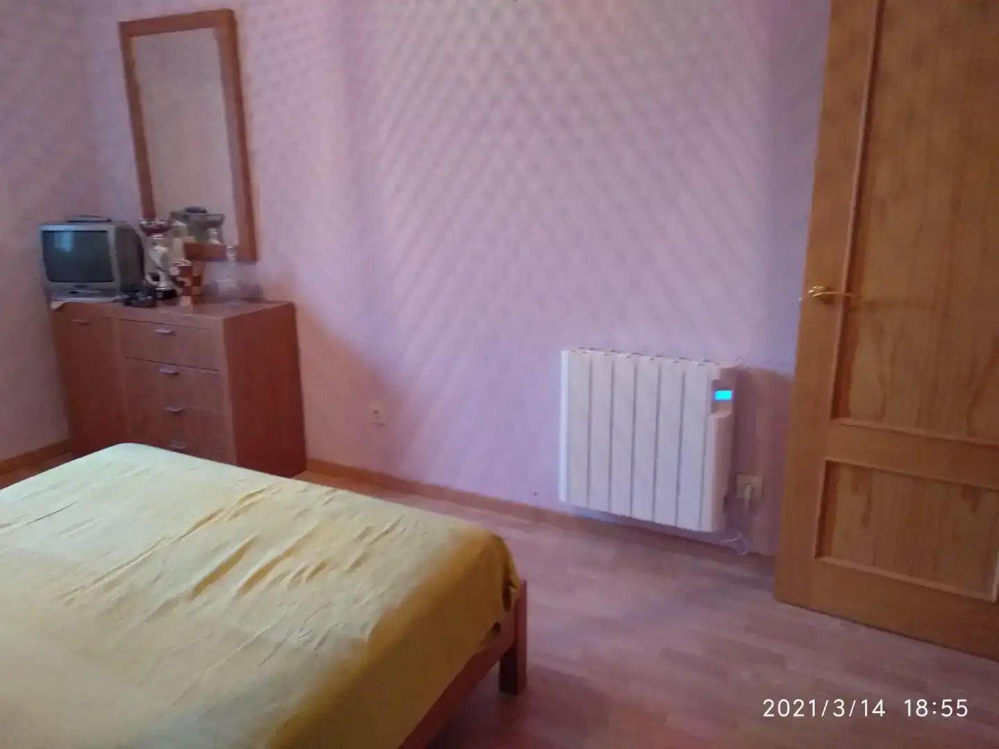 Dormitori de Pis en venda en Andorra (Teruel) amb Balcó