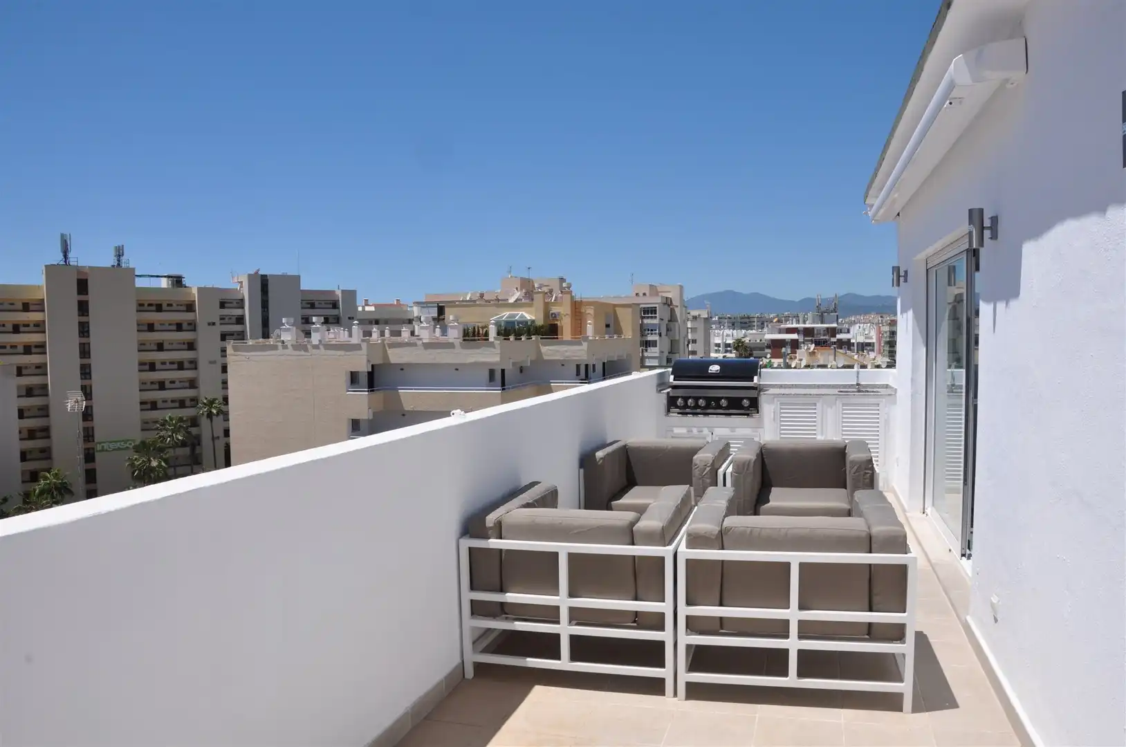Terraza de Ático en venta en Marbella con Aire acondicionado, Terraza y Internet