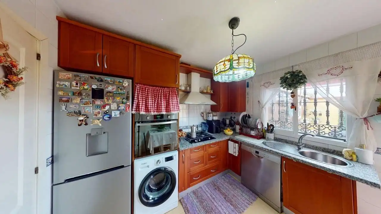 Terraced house with garden for sale in Benacazón, imagen 10