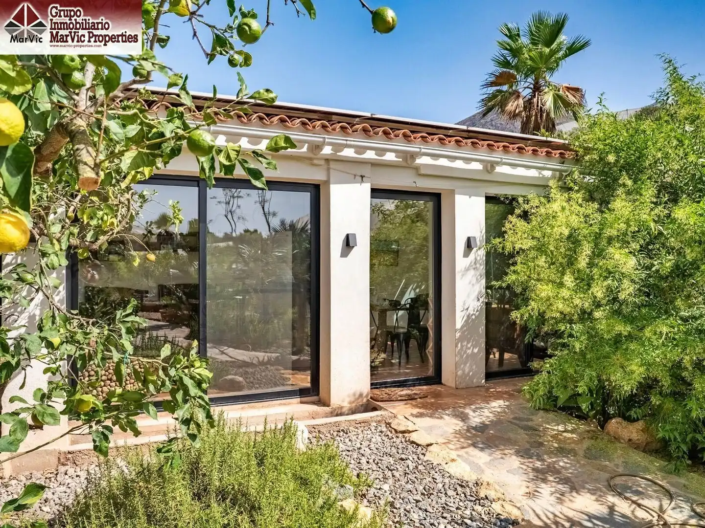 Terrassa de Apartament en venda en Callosa d'en Sarrià amb Aire condicionat, Jardí privat i Moblat