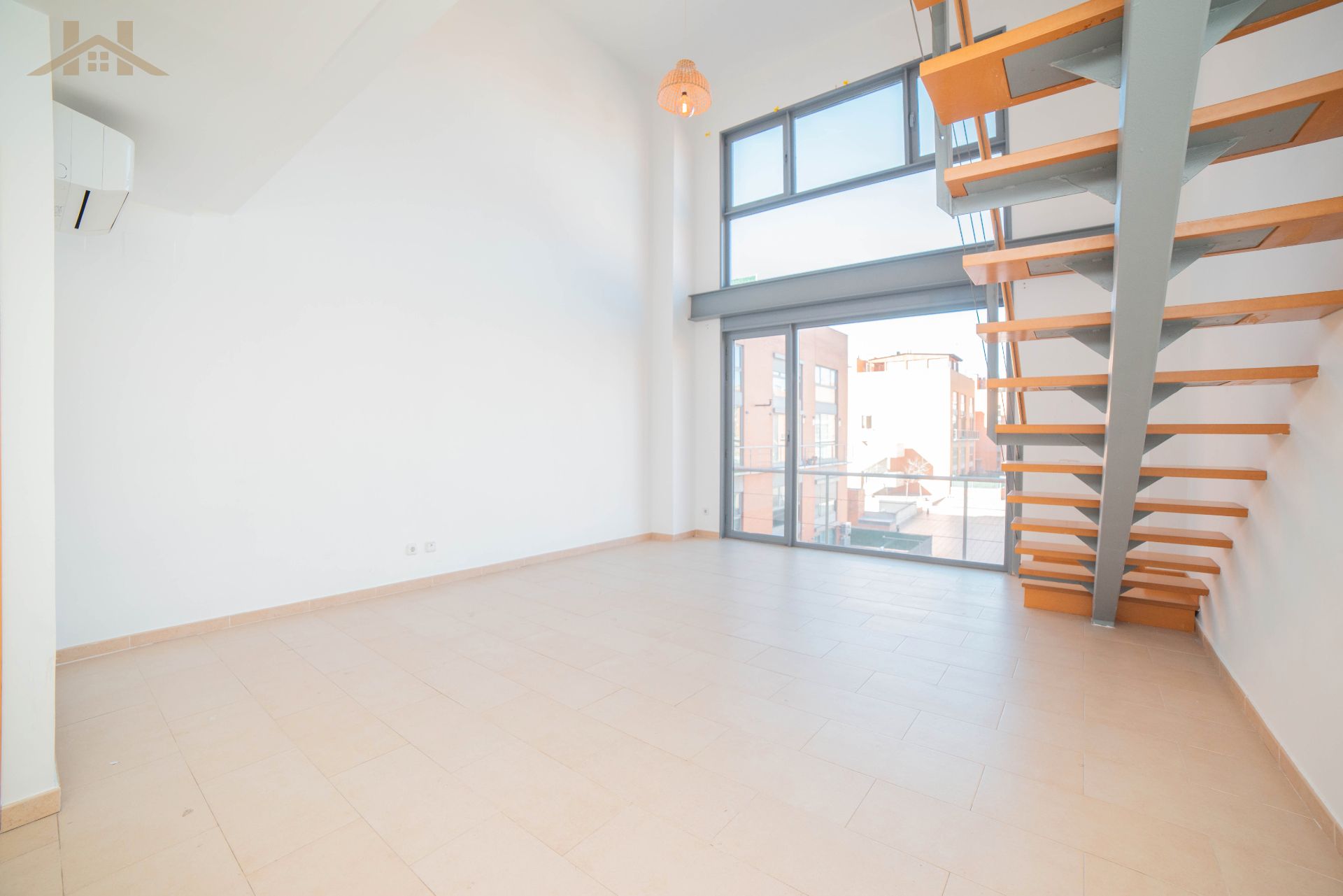 Flat for sale in Alcorcón  with Air Conditioner, Terrace and Storage room