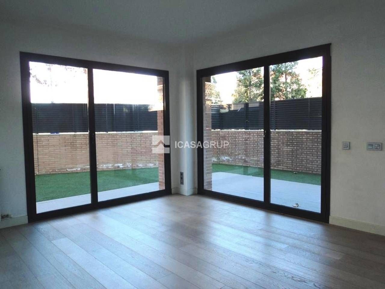 Flat to rent in Sant Cugat del Vallès  with Heating, Terrace and Storage room
