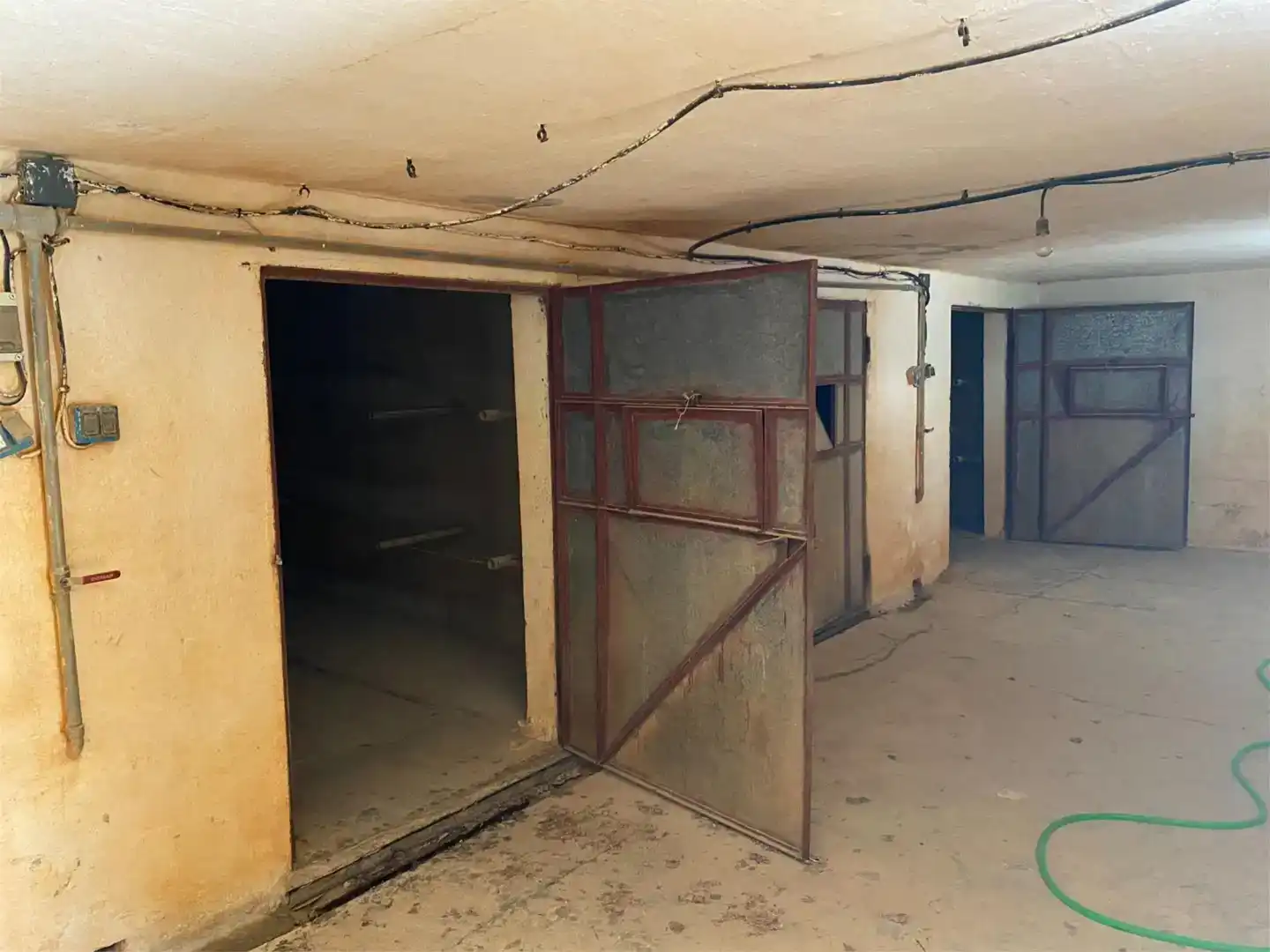 Industrial buildings for sale in Iniesta