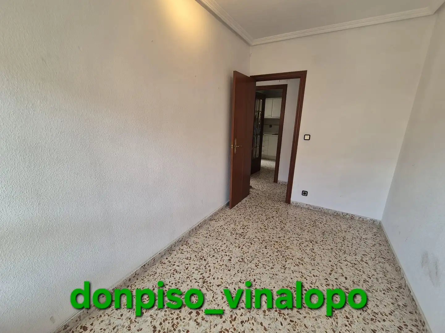 Living room of Apartments for sale in Elda  with Air Conditioner and Heating