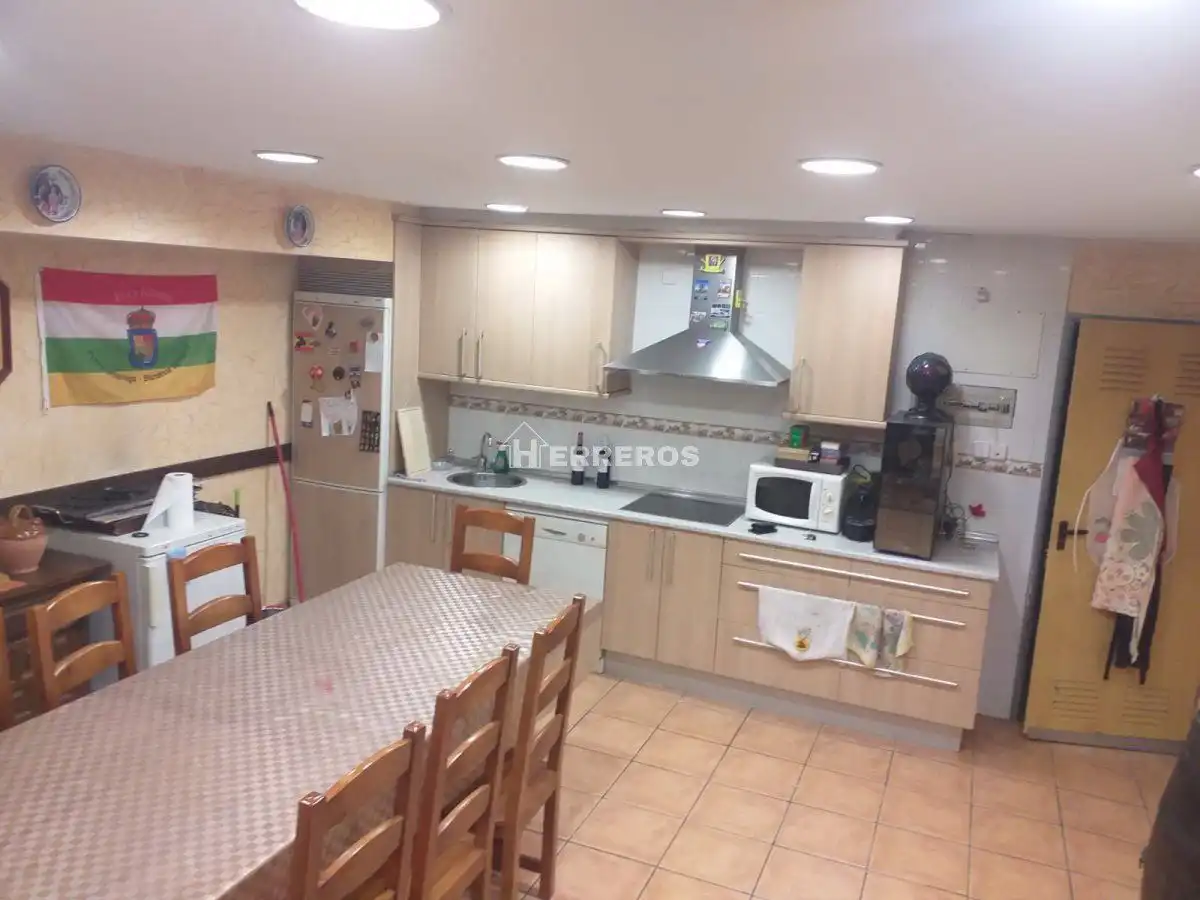 Local commercial à vendre à AVDA. SAN PEDRO, imagen 8