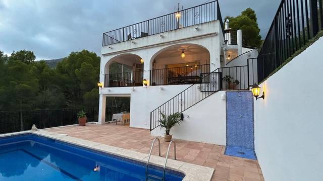 Casa-chalet en Venta en Altea ciudad