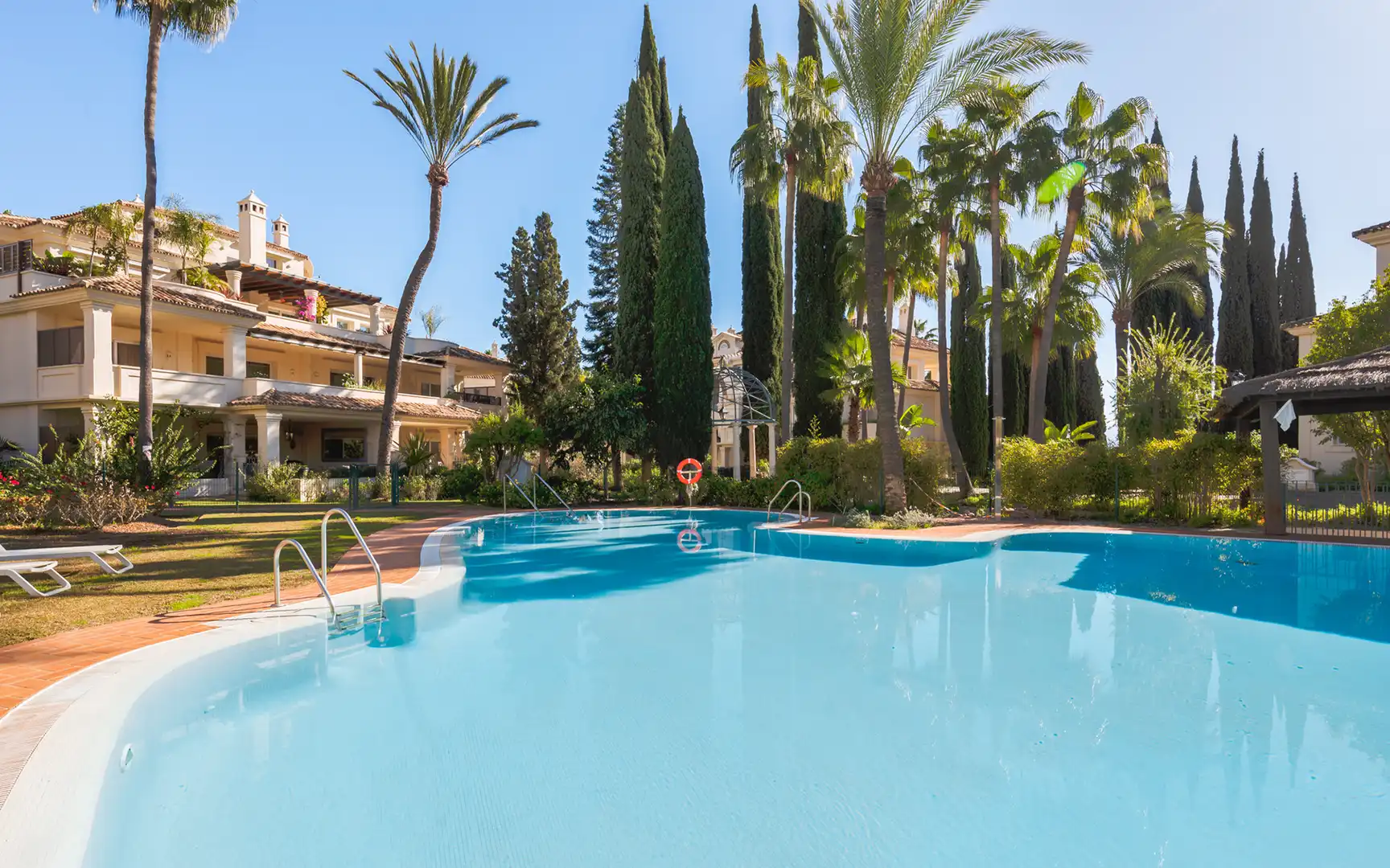 Àtic amb piscina en venda a Nueva Andalucía, imagen 46