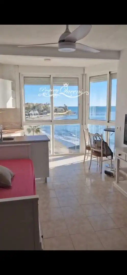 Schlafzimmer von Wohnungen zur Miete in Mijas mit Schwimmbad, Möbliert und Gemeinschaftspool