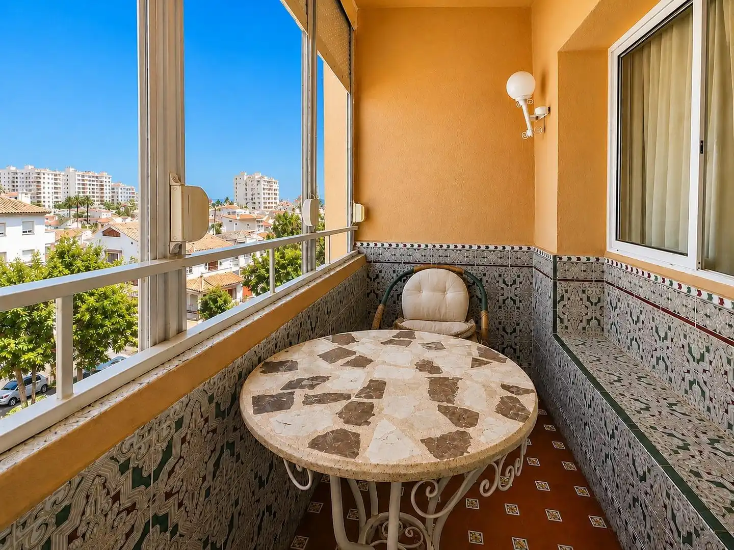 Terrasse von Wohnung zum Verkauf in Chipiona mit Terrasse und Möbliert