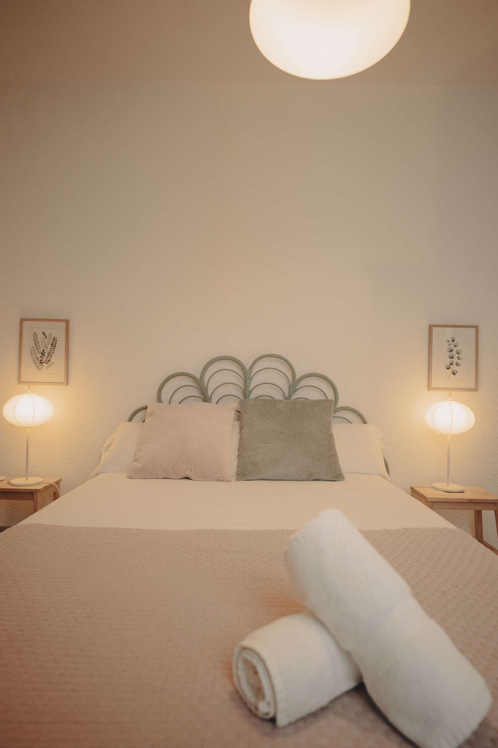 Bedroom of Apartment to share in  Sevilla Capital  with Air Conditioner and Terrace