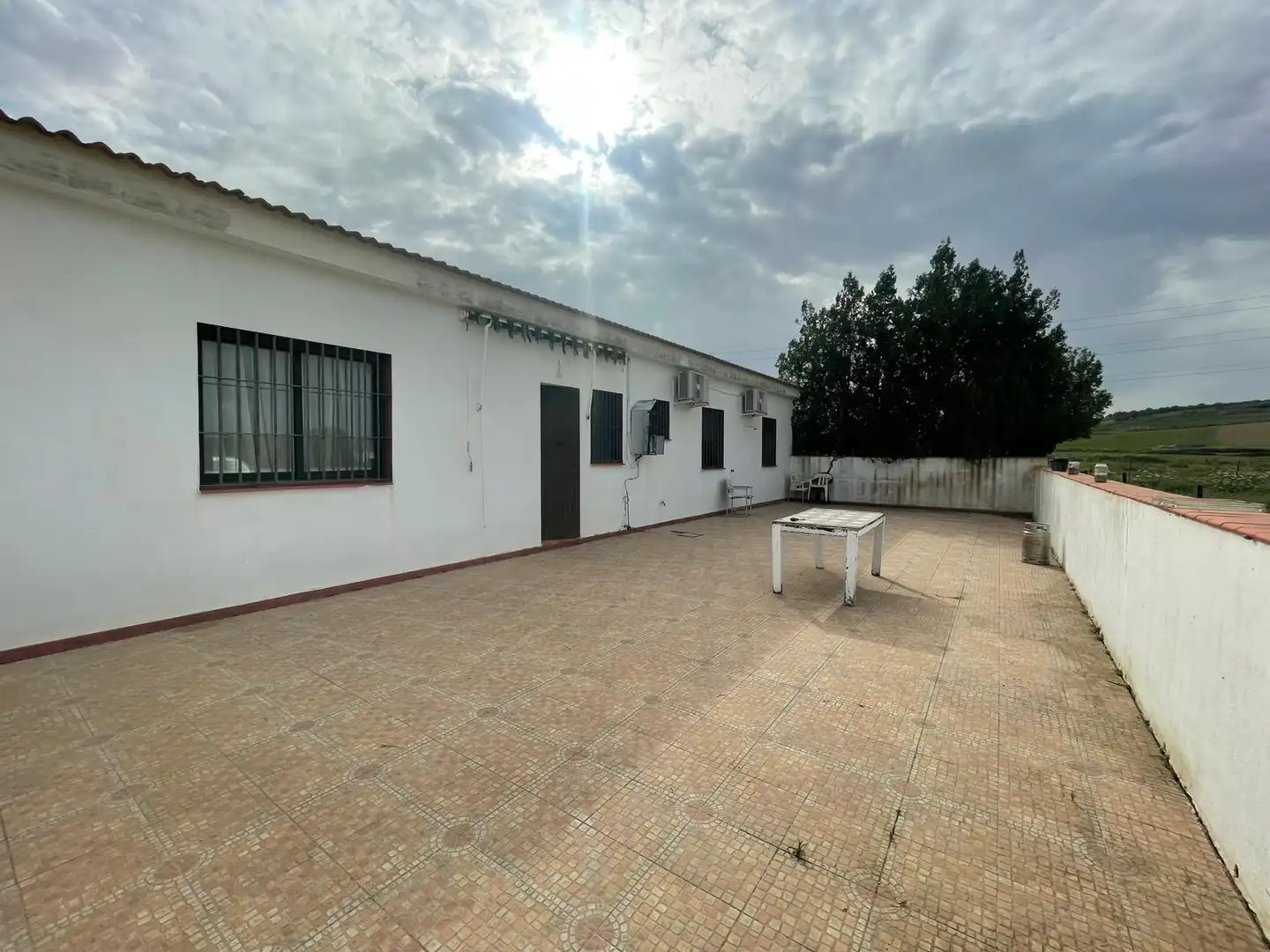Vista exterior de Finca rústica en venda en Niebla amb Terrassa