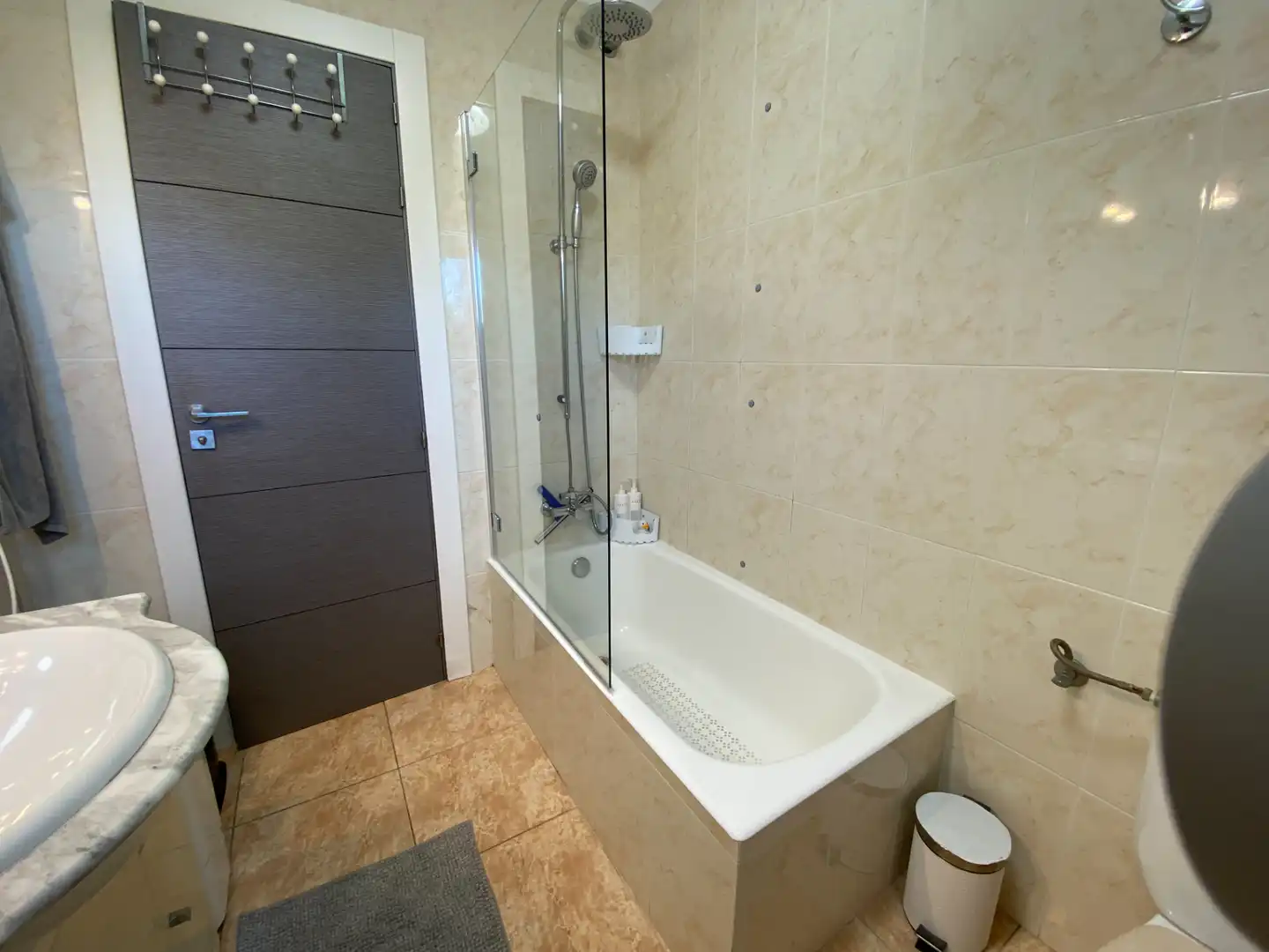 Badezimmer von Dachboden zum Verkauf in  Palma de Mallorca mit Klimaanlage, Heizung und Terrasse