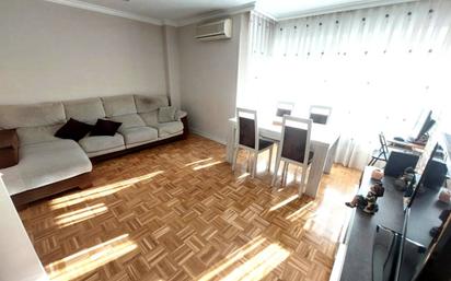 Living room of Duplex for sale in Fuenlabrada  with Air Conditioner