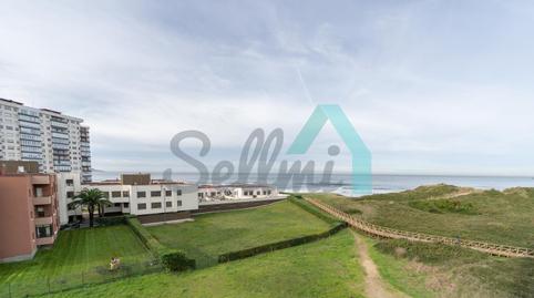 Foto 2 de Piso de alquiler en Luis Hauzeur, Salinas, Castrillón