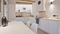 Kitchen of Flat to rent in  Barcelona Capital  with Air Conditioner, Terrace and Balcony