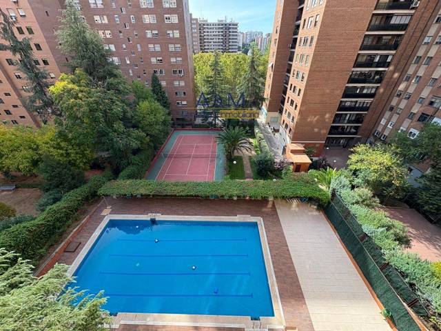 Piso en Venta en Sangenjo en La Paz