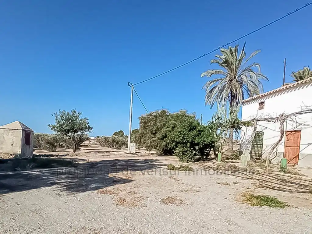 Country homes for sale in Lorca