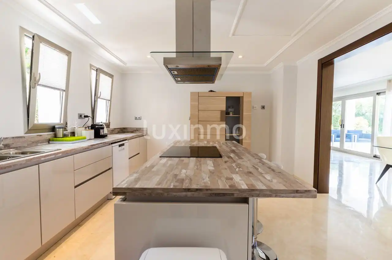 Kitchen of Houses for rent in Altea Hills