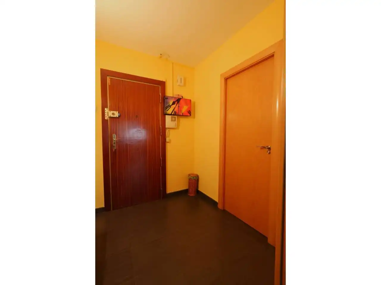 Flat for sale in L'Hospitalet de Llobregat  with Air Conditioner and Balcony