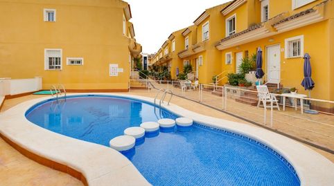 Foto 4 de Casa adosada en venta en Calle Rojaleros Ausentes, 35, Rojales, Alicante