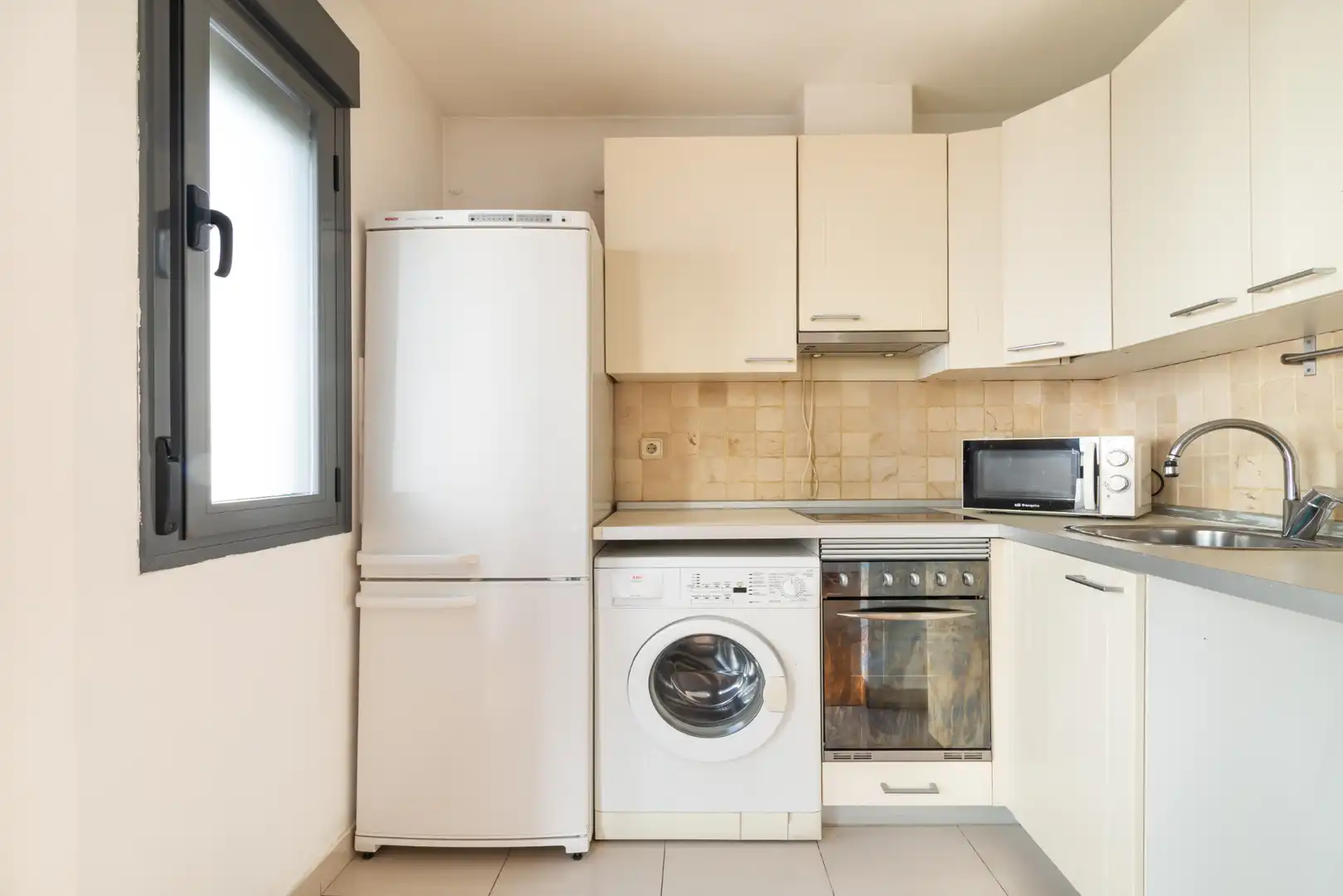 Cocina de Apartamento en venta en Madrid con Aire acondicionado, Calefacción y Trastero