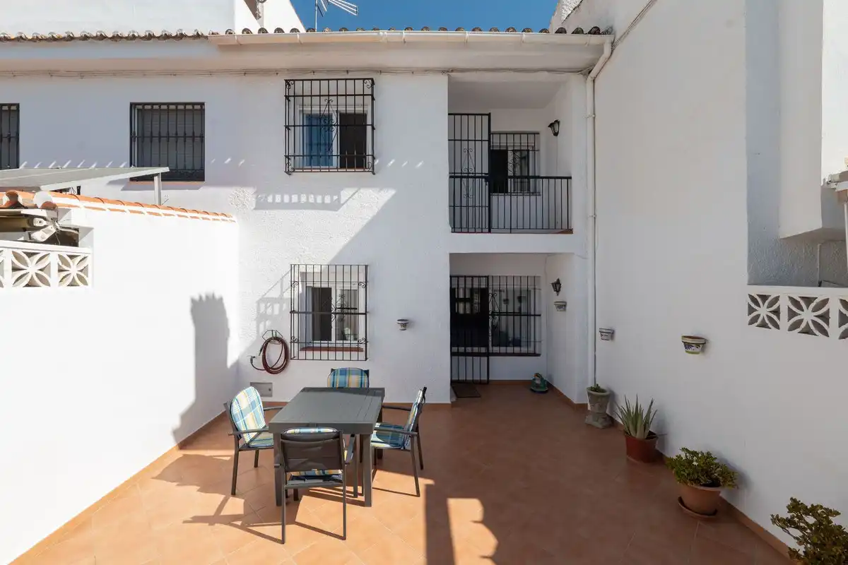 Maison mitoyenne à vendre à Nueva Andalucía