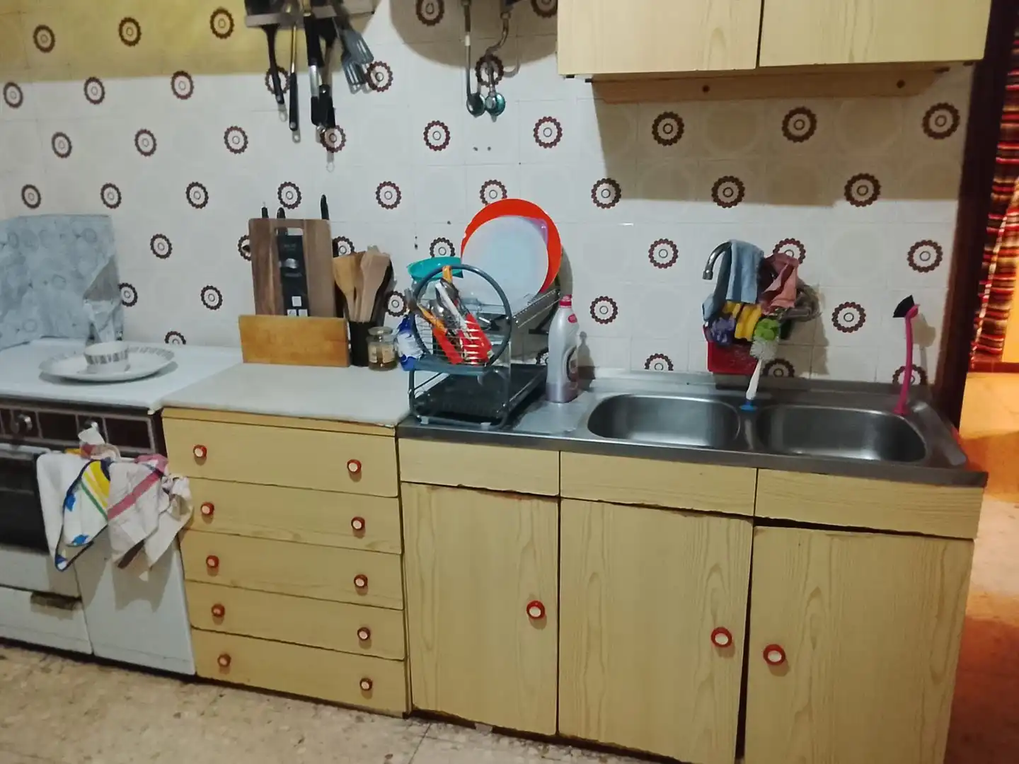Cuina de Casa o xalet en venda en Madrigal de la Vera amb Jardí privat
