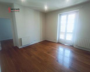 Bedroom of Flat to rent in Santander  with Heating