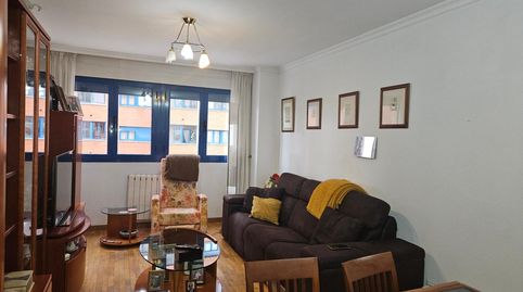 Foto 2 de Piso en venta en Calle Vega de Infanzones, Las Eras de Renueva, León Capital