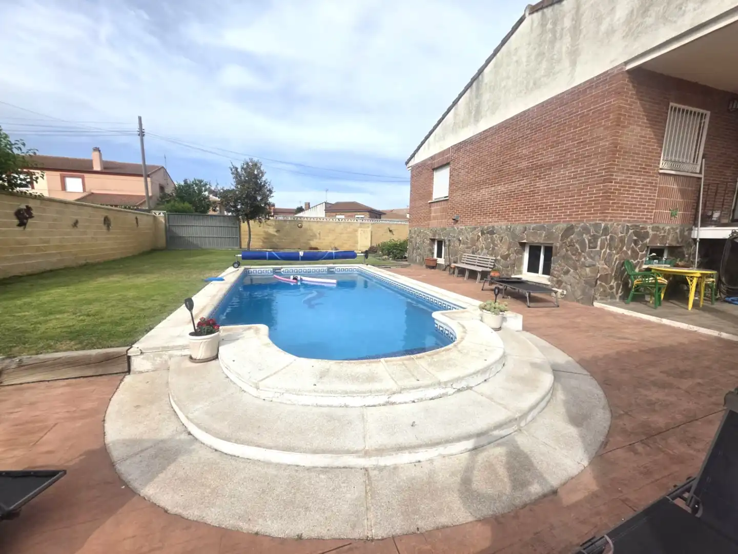Piscina de Casa o chalet en venta en Galápagos con Calefacción, Jardín privado y Terraza