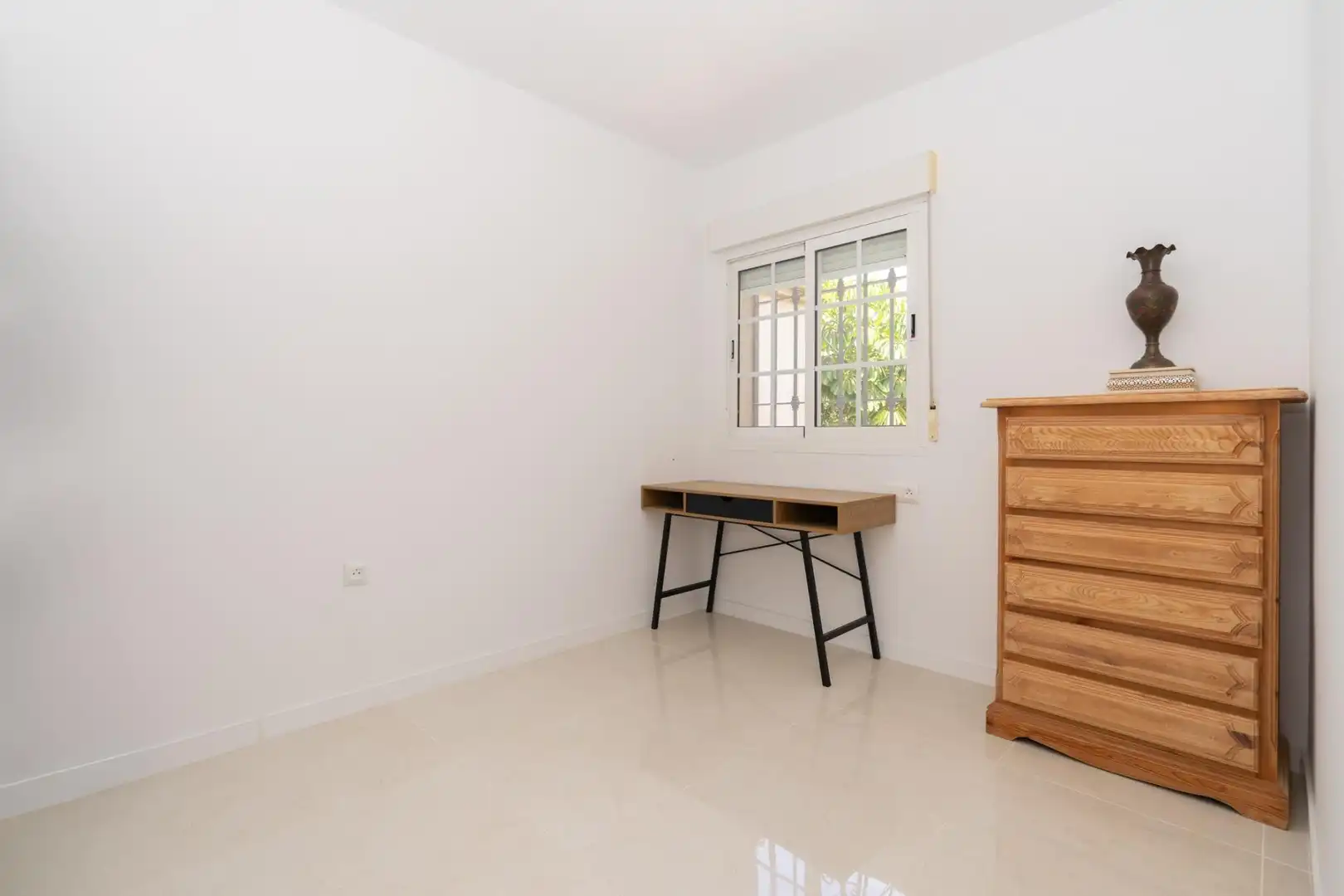 Bedroom of Houses for sale in Salobreña  with Air Conditioner, Terrace and Storage room