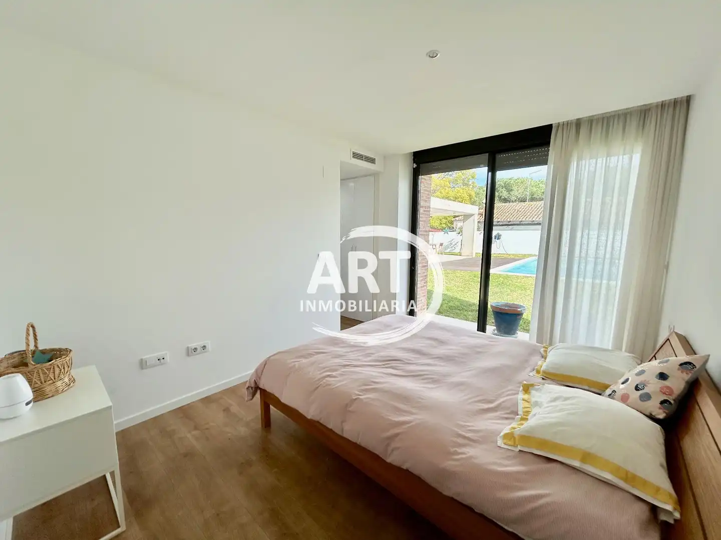 Garden of Houses for sale in L'Eliana  with Air Conditioner, Heating and Private garden