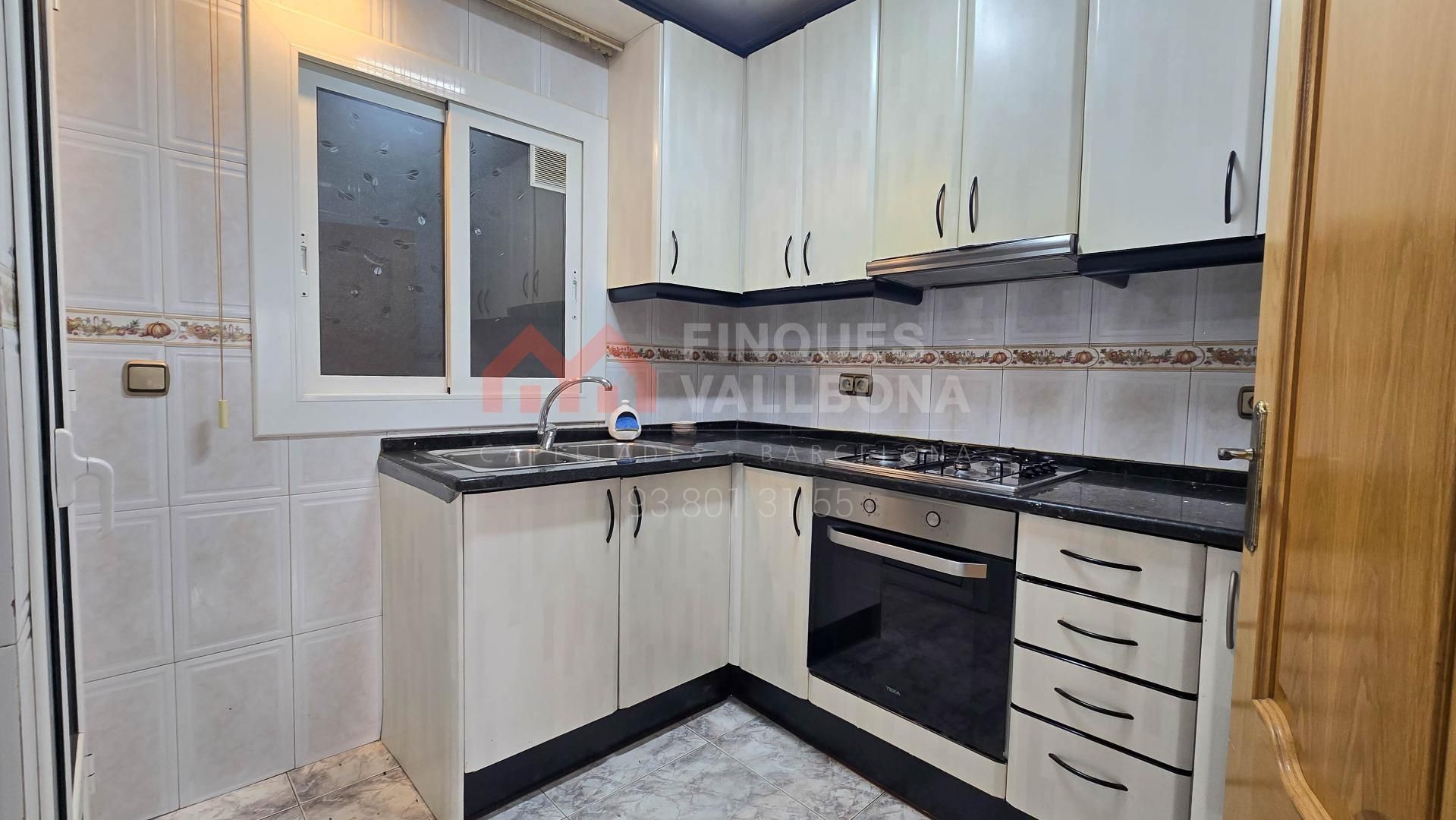 Cuina de Pis en venda en Capellades amb Calefacció i Balcó