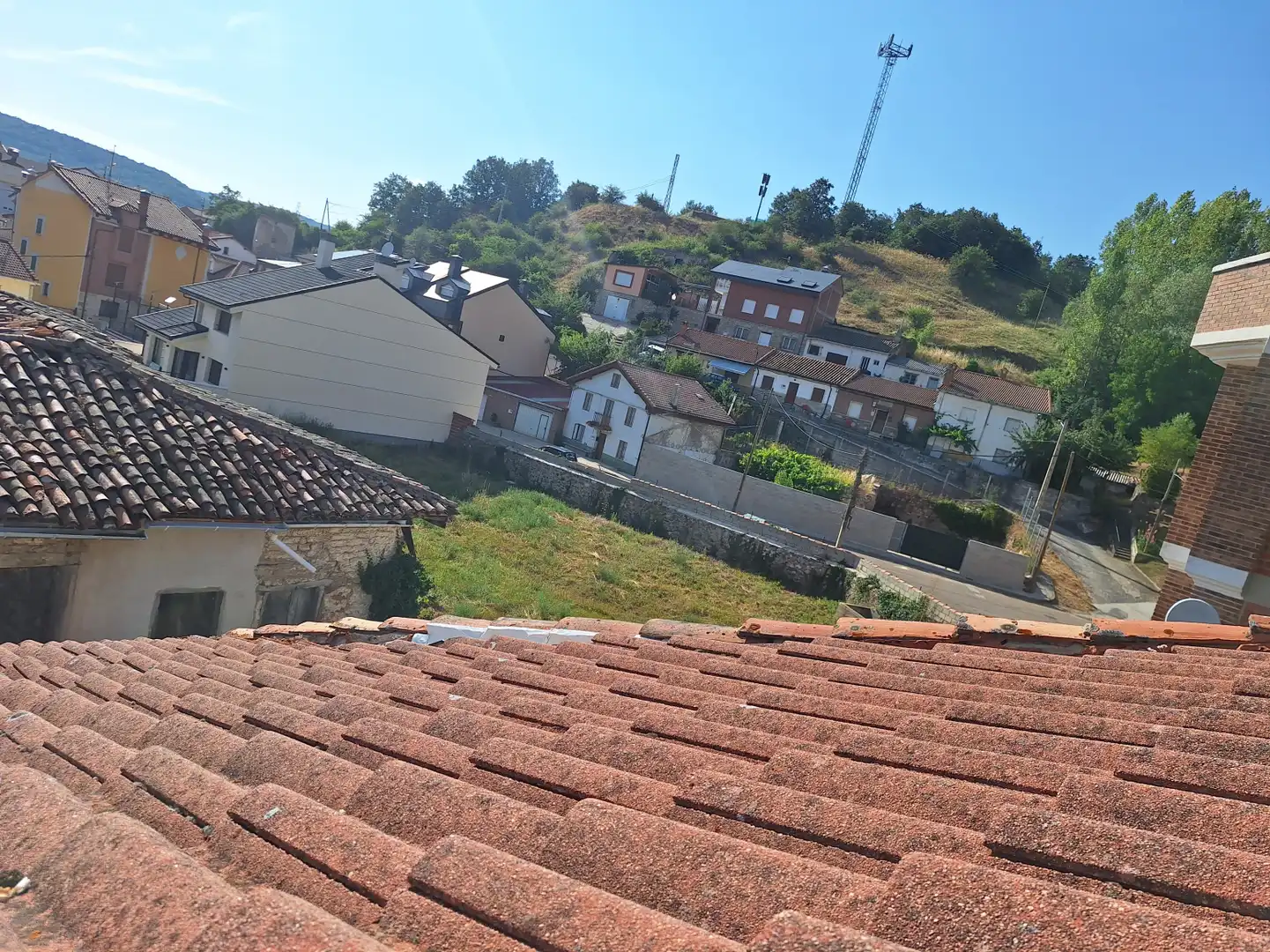 Exterior view of Houses for sale in Guardo  with Heating and Storage room