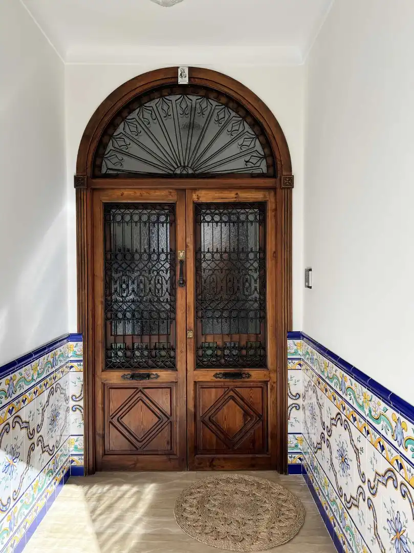 Houses for sale in Estepa  with Air Conditioner, Terrace and Storage room