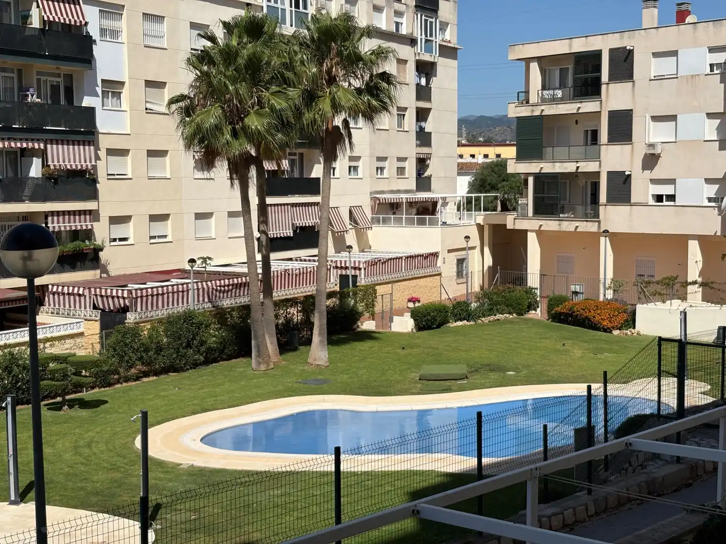 Schwimmbecken von Wohnung zum Verkauf in Marbella mit Terrasse und Gemeinschaftspool