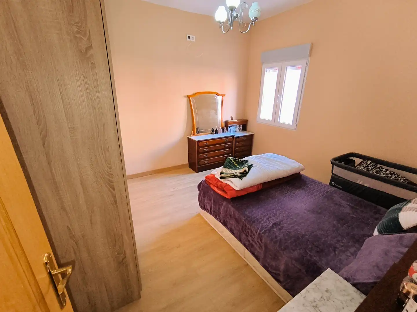 Bedroom of Flat for sale in Venta de Baños  with Heating, Terrace and Furnished
