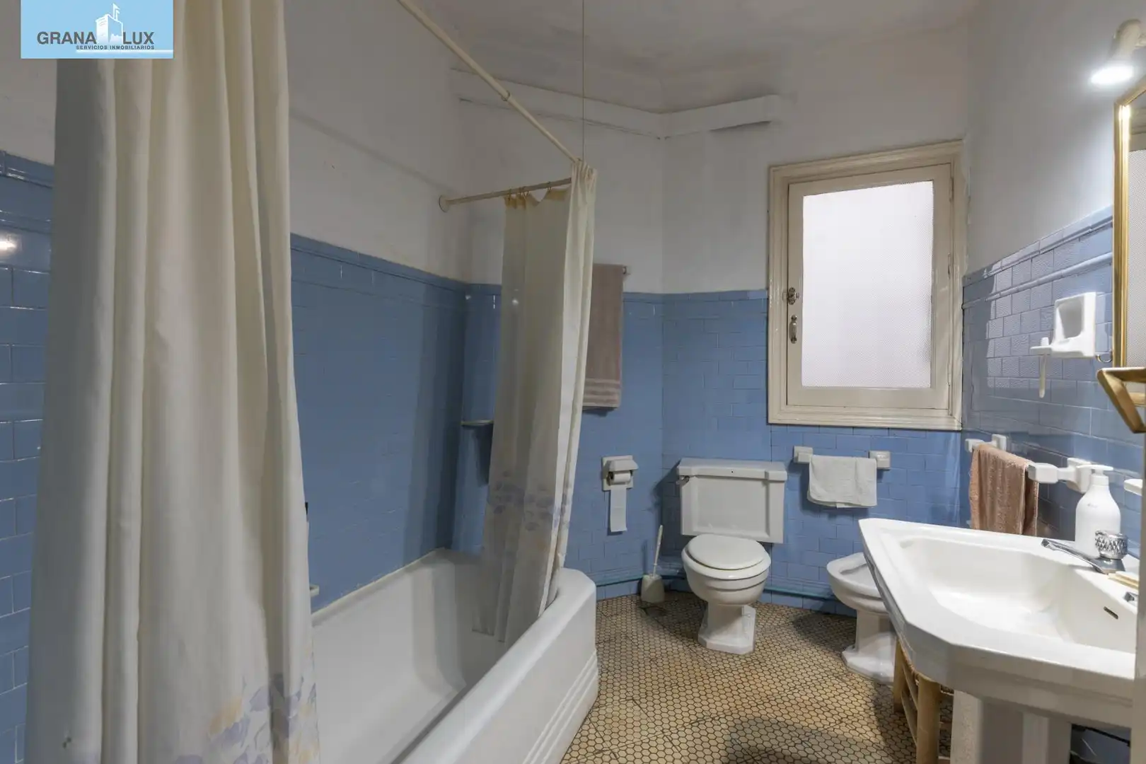 Piso con ascensor en venta en Calle Ángel Ganivet, imagen 40