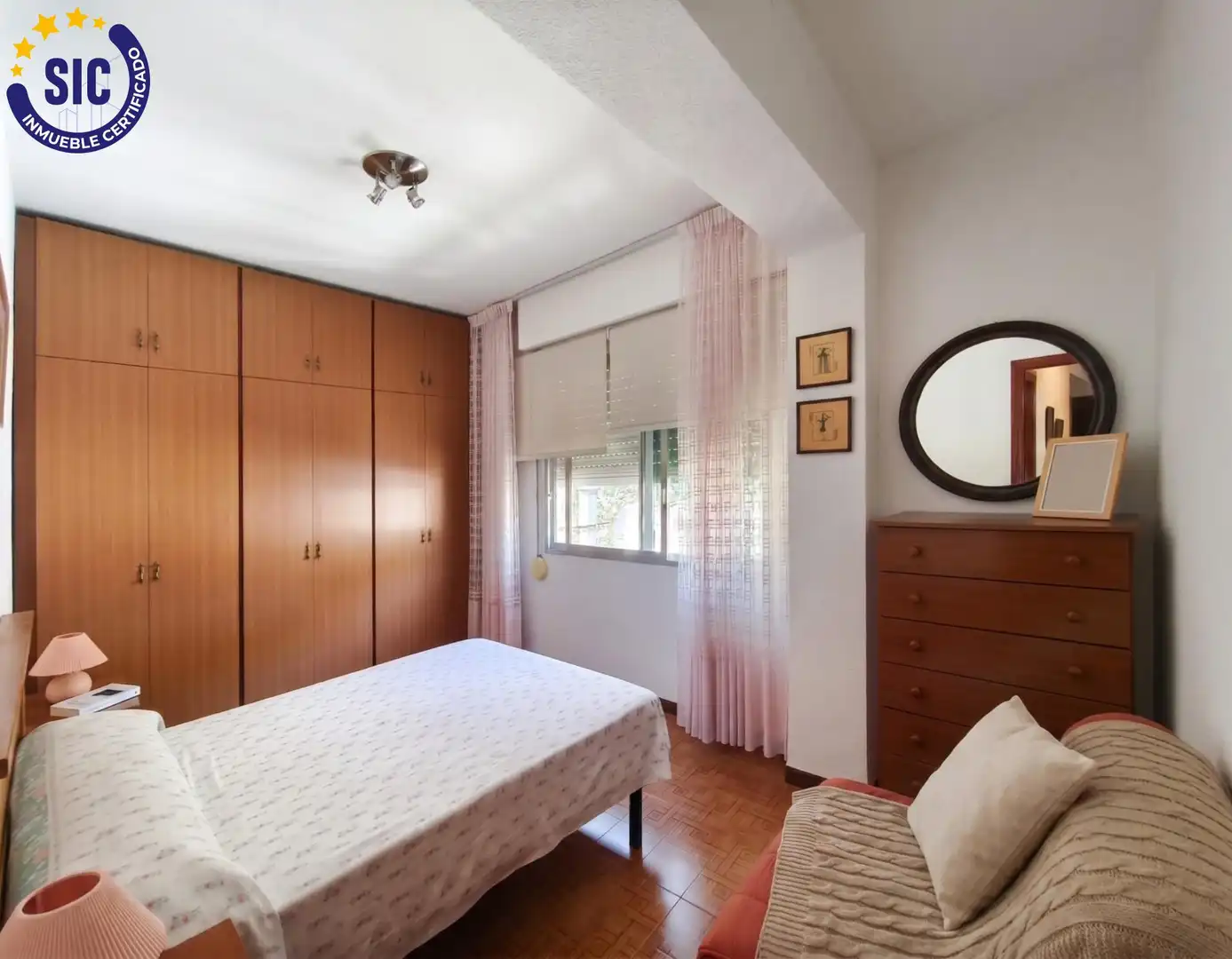 Bedroom of Flat for sale in Eslida  with Air Conditioner