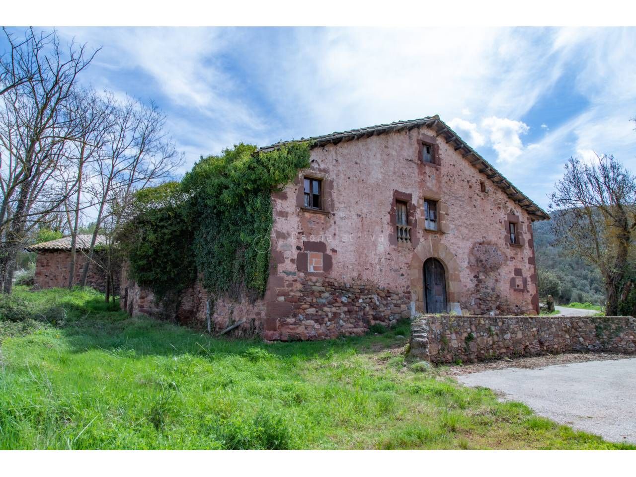 Exterior view of House or chalet for sale in Seva